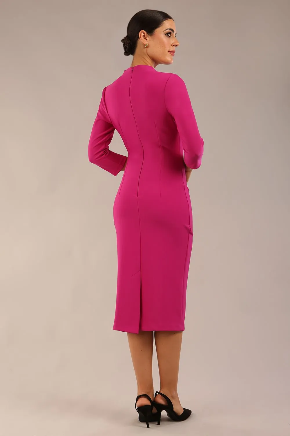 Asymetric 3/4 Sleeves Pencil Dress