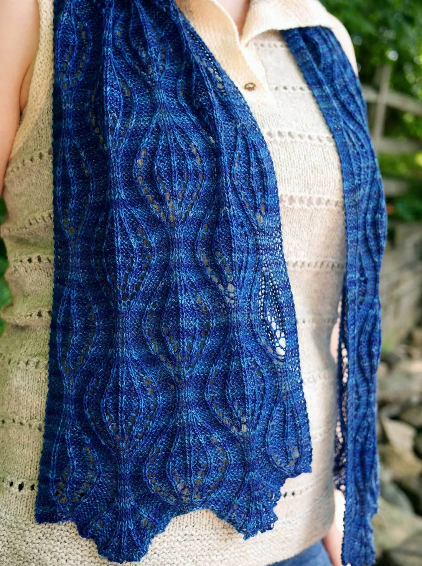 Backfloat <br/><small>knitting pattern</small>