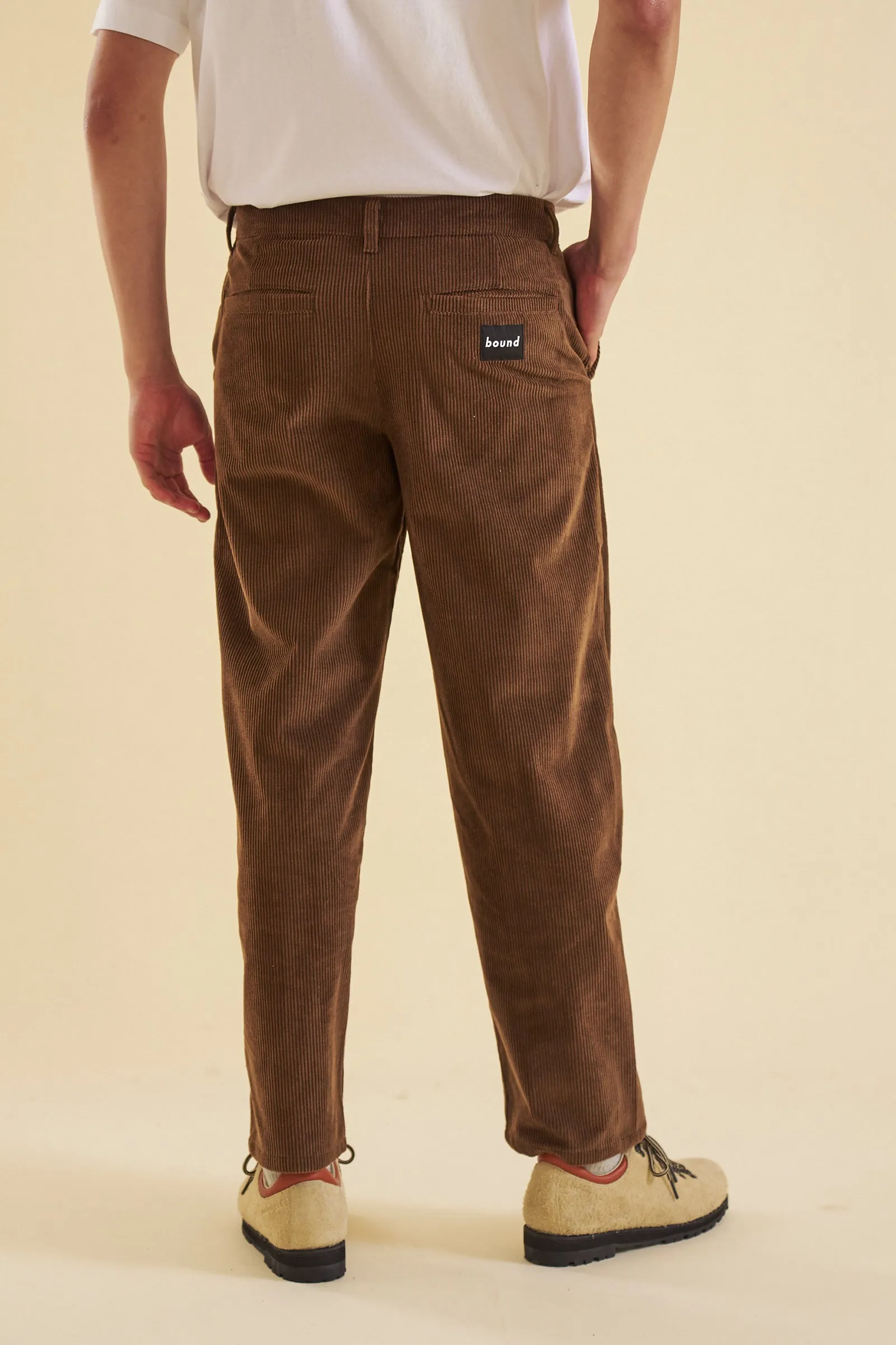 CEDAR BROWN CORDUROY TROUSERS