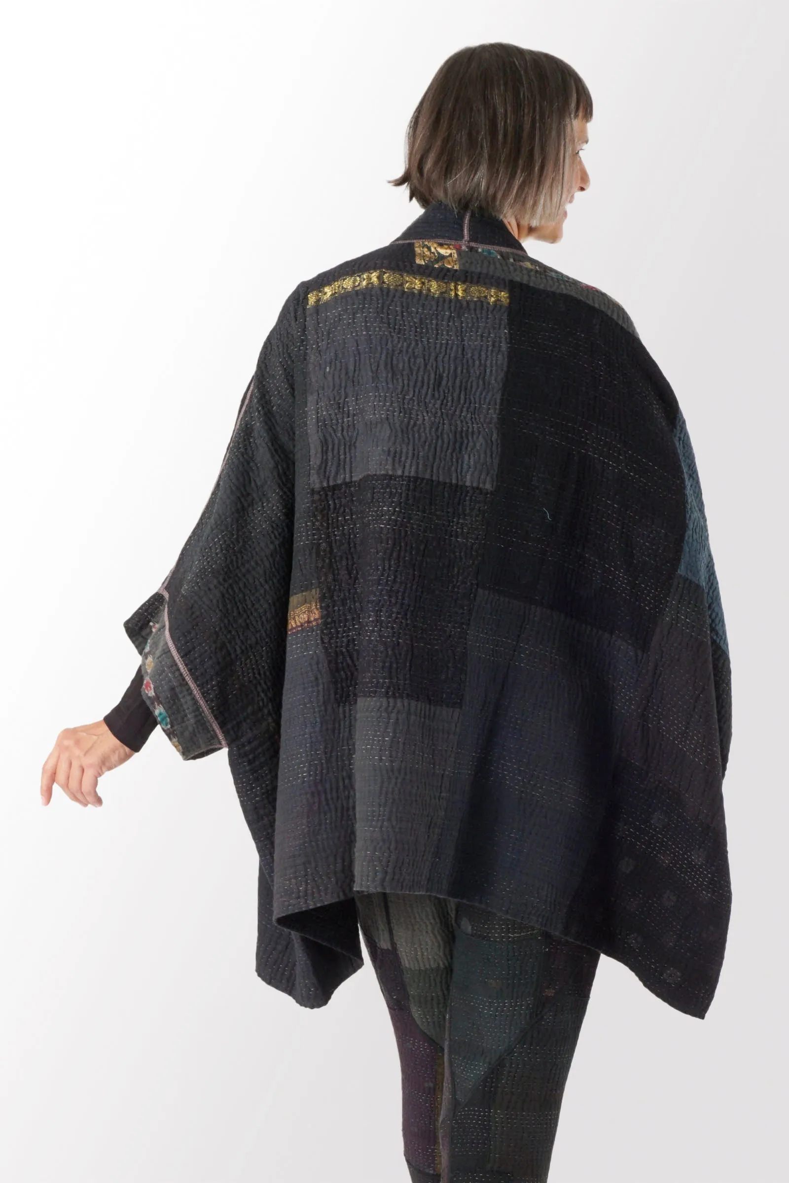 COTTON SILK SW PATCH KANTHA DOUBLE COLLAR PONCHO - ws4323-blk -