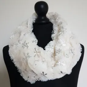 Cream Foiled Snowflake Soft Twist Snood