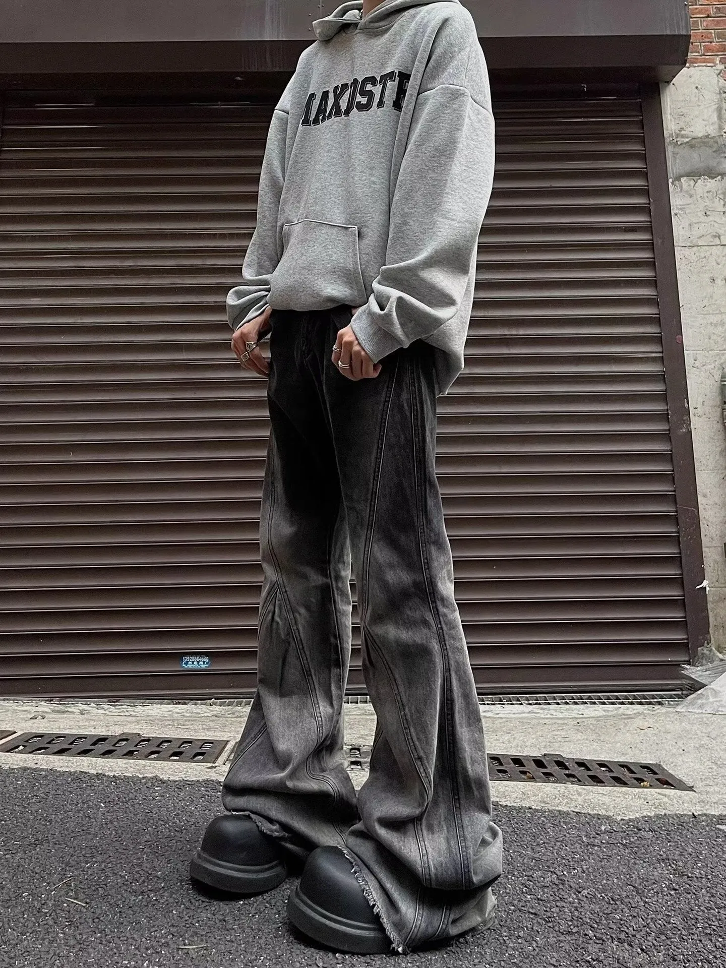 Jinquedai guys clothing styles Retro Frayed Gradient Skinny Jeans Men's and Women's Autumn and Winter High Street Slim Fit Vintage Flared Pants