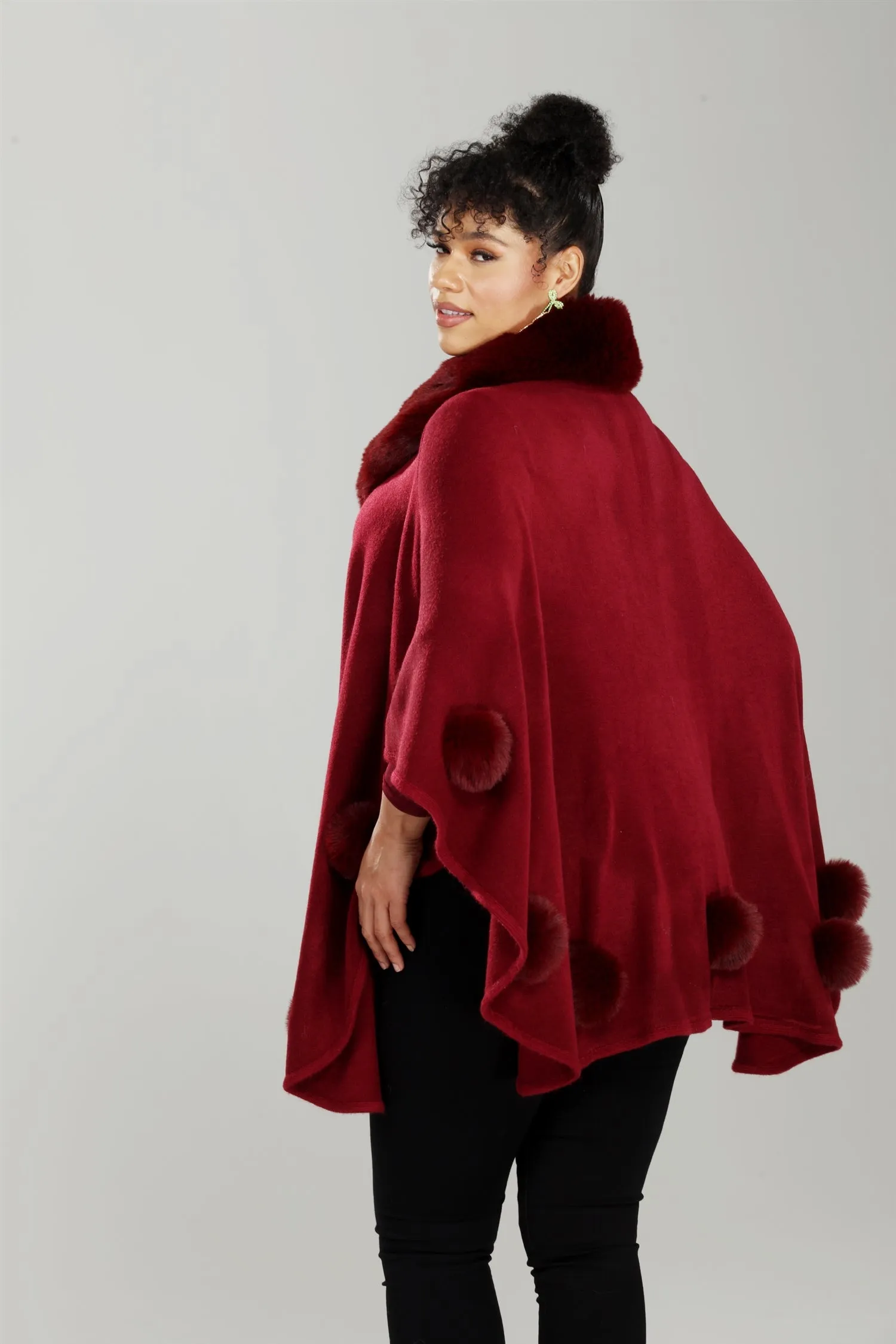 Luxe Moda LM240 Faux Fur Print Cape