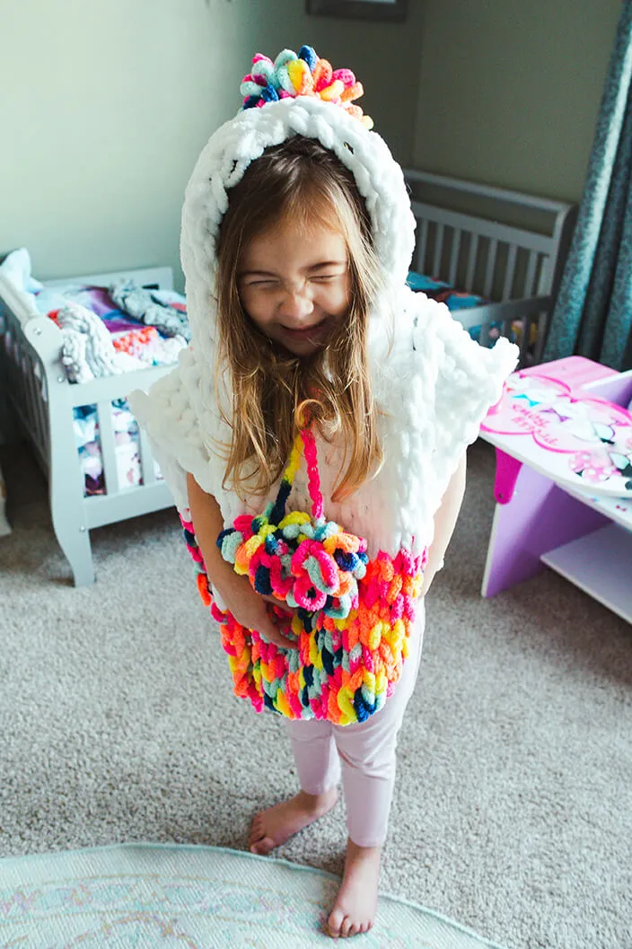 Playful Poncho (Crafts)