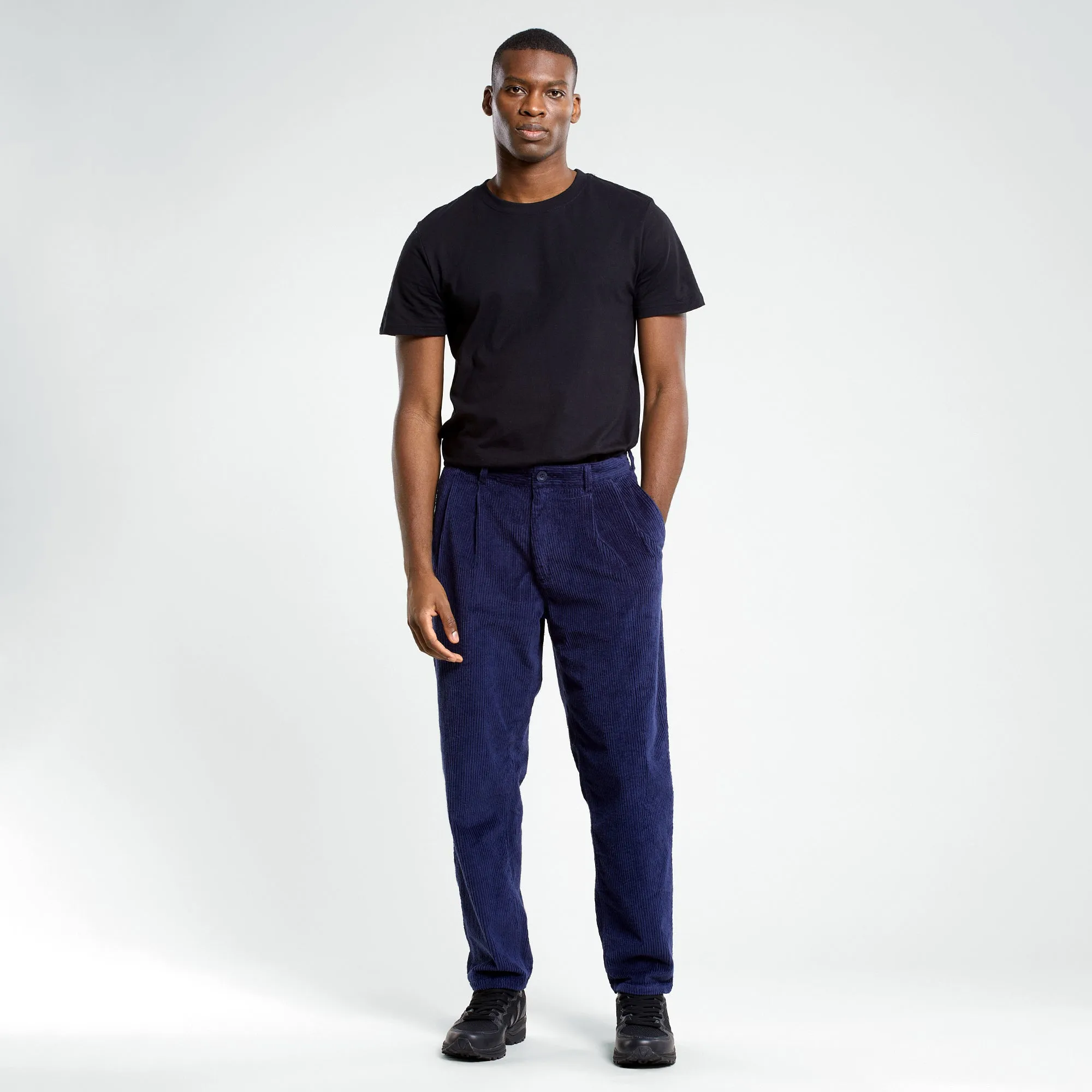 SOLLENTUNA CORDUROY - Navy Pant