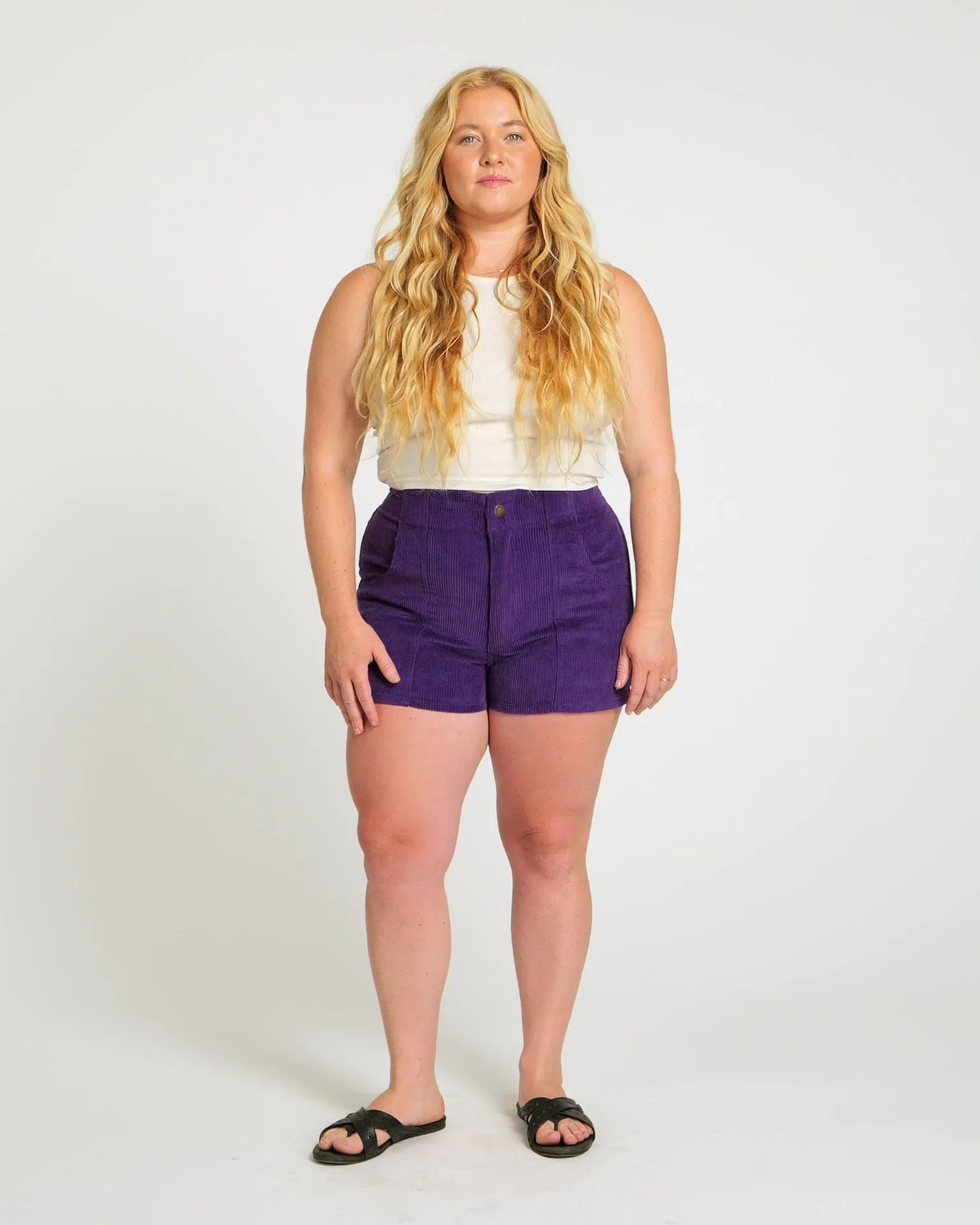 Women's Short (Plum)